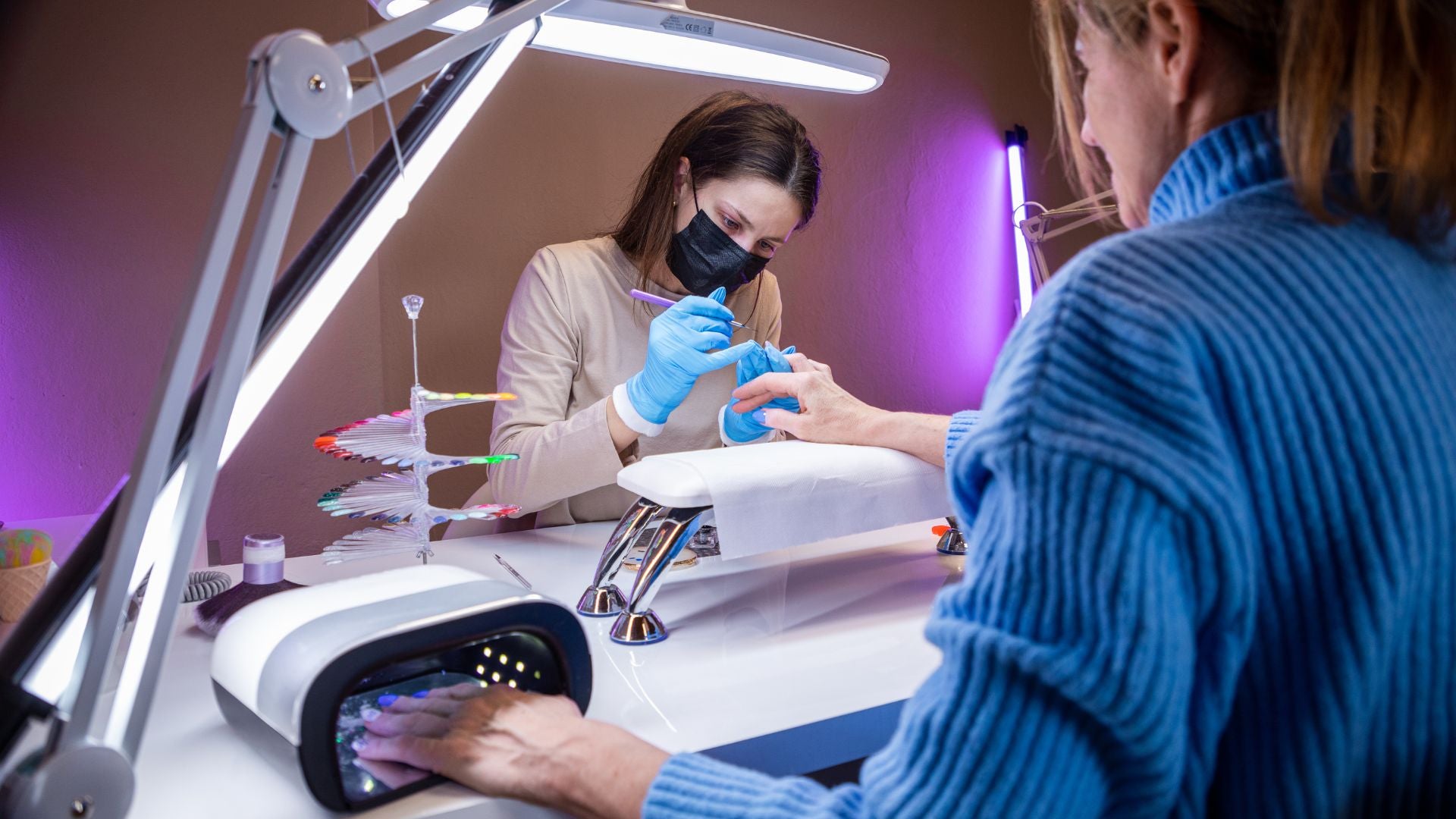 Mastering Gel Nail Polish Application, Drying, and Removal Techniques