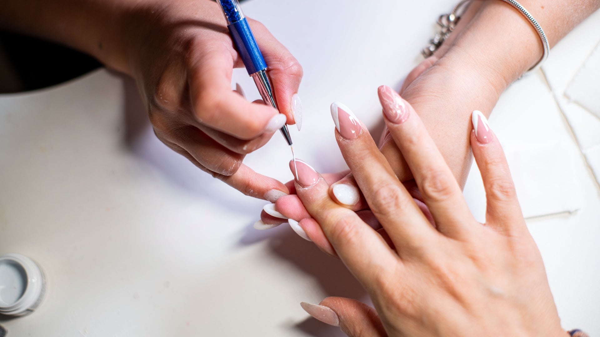 Mastering the Art of Gel Manicures at Home: Your Ultimate Guide